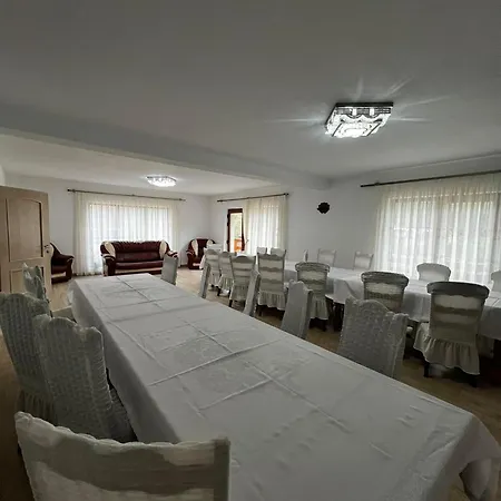 Casa Bujor De Munte Guest house